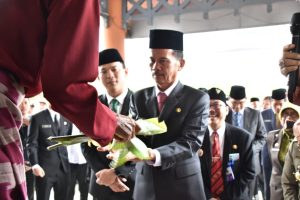Sekda Sintang Minta Jajaran Pemkab Sintang Loyal Kepada Bupati dan Wakil Bupati Sintang